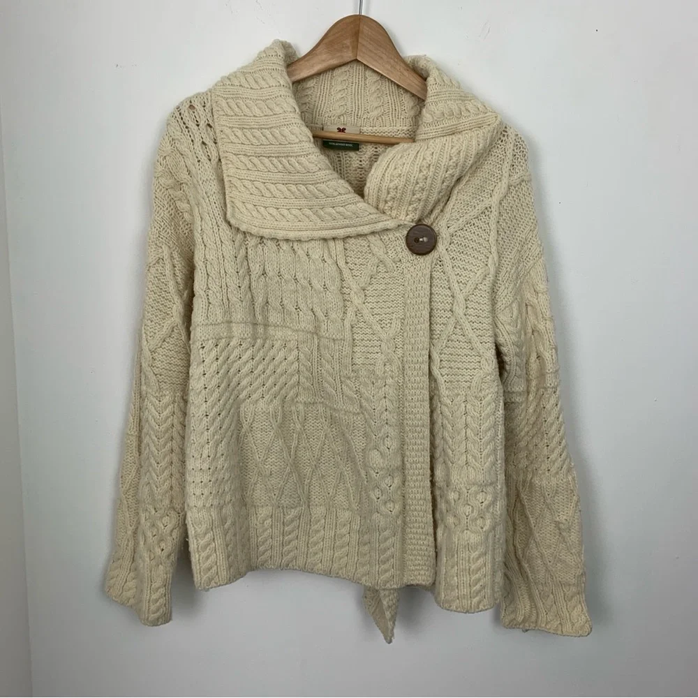 Carraig Donn Irish Chunky Collared Aran Cable Knit Sweater - Picture 5 of 12